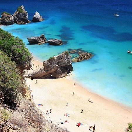 Estúdio vista mar com A/C e acesso privado à praia Sesimbra Exterior foto