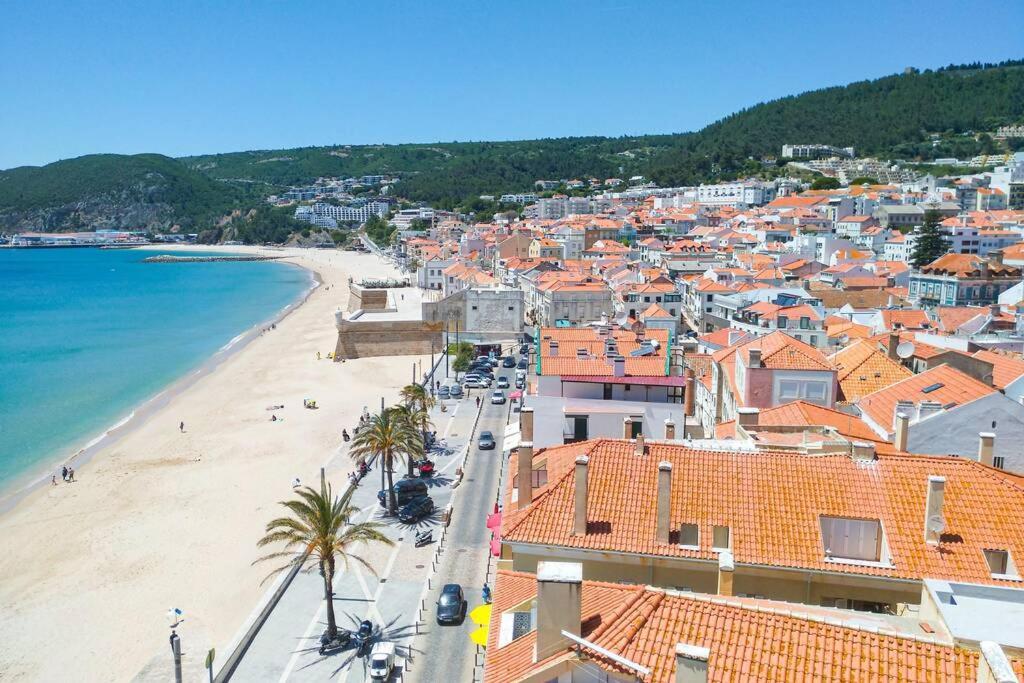 Estúdio vista mar com A/C e acesso privado à praia Sesimbra Exterior foto