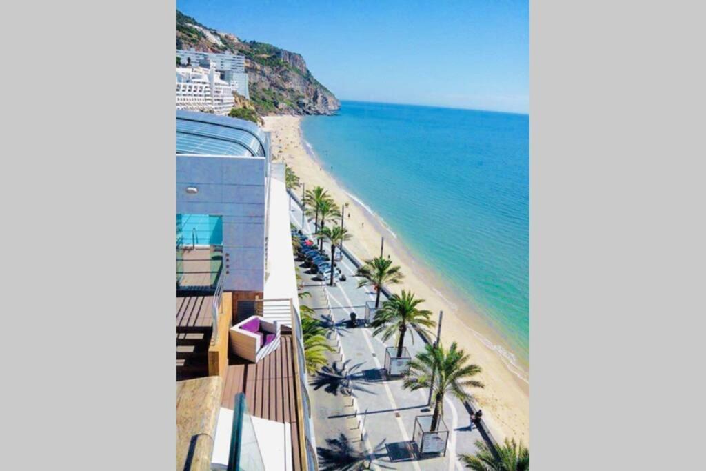 Estúdio vista mar com A/C e acesso privado à praia Sesimbra Exterior foto